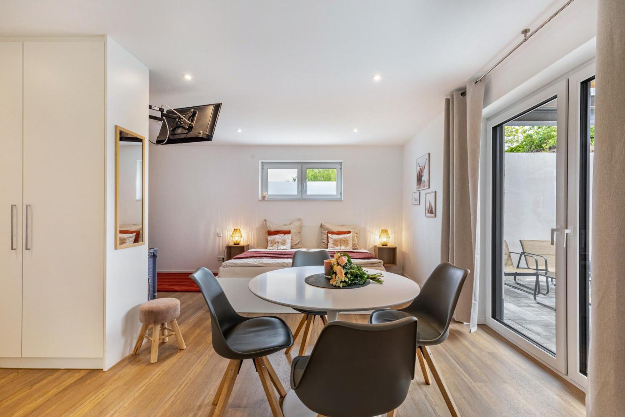 Studio 1 Parkside Apartments Guenzburg Ngoại thất bức ảnh