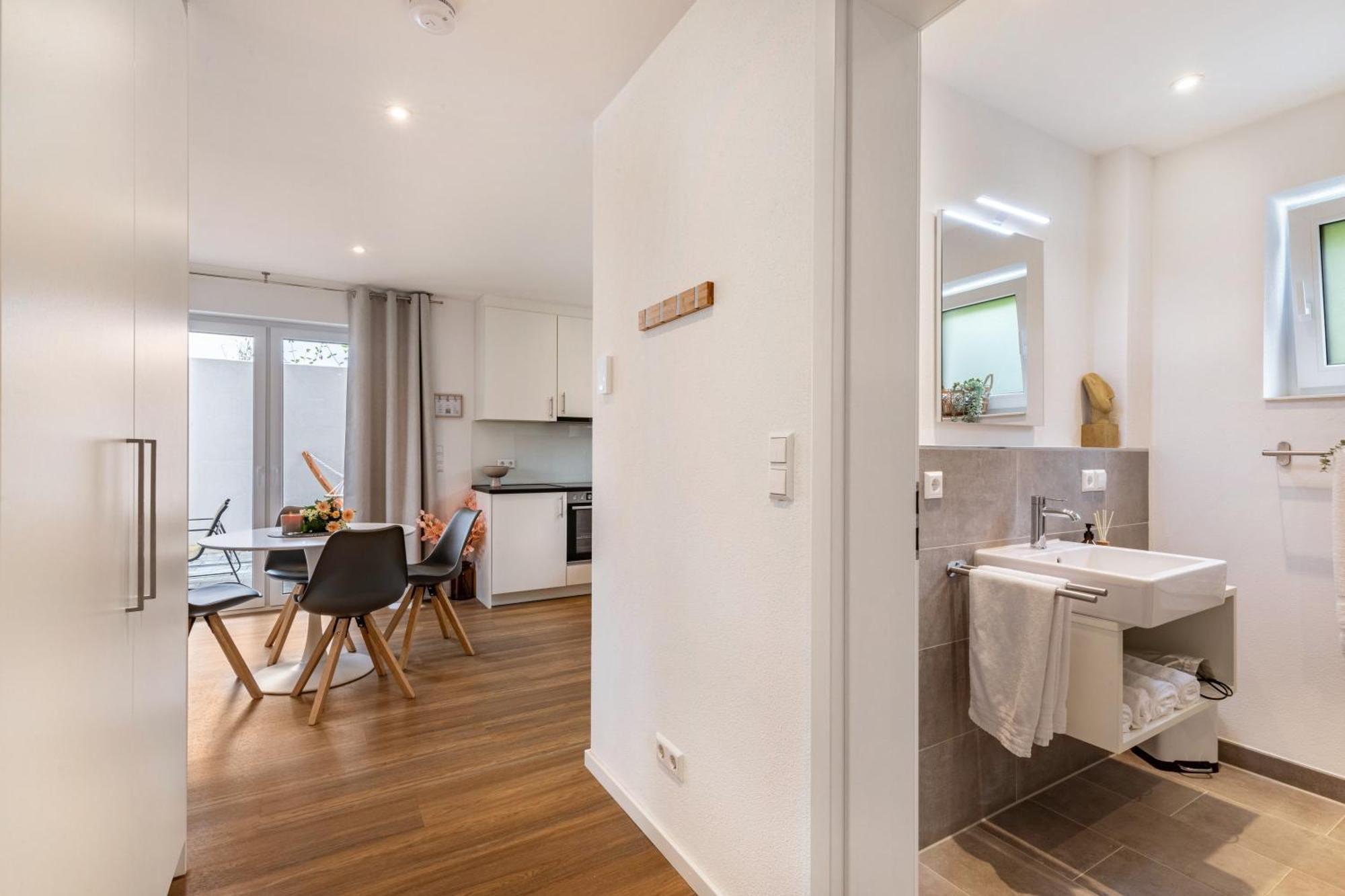 Studio 1 Parkside Apartments Guenzburg Ngoại thất bức ảnh